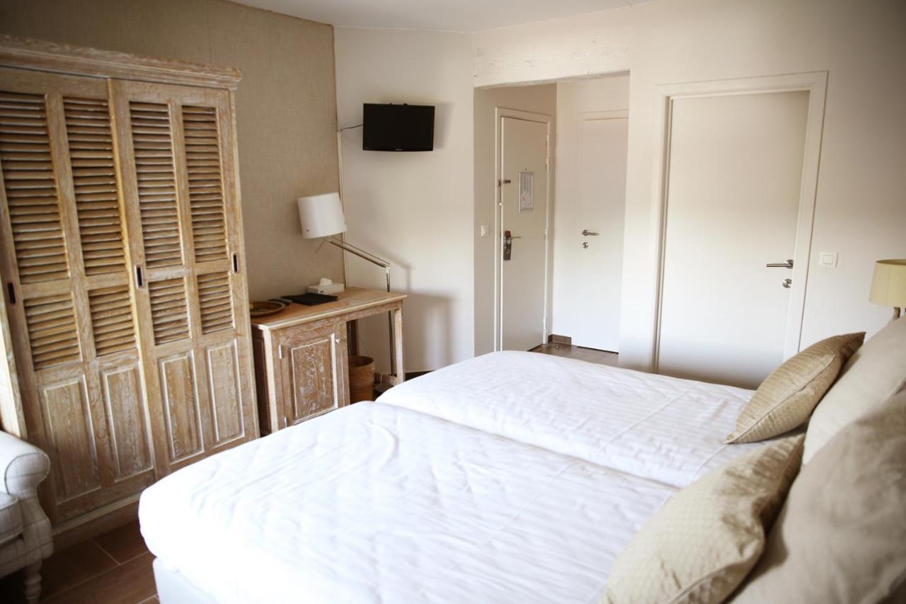 Au Comte De Mercy Hotel 4*