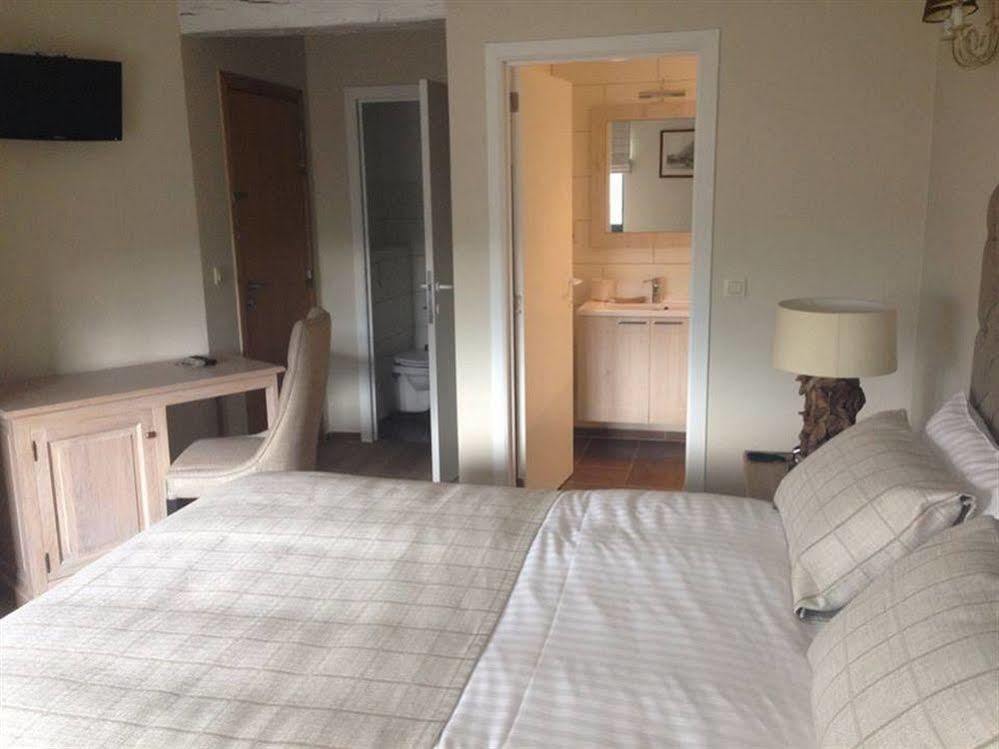 Hotel Au Comte De Mercy 4*